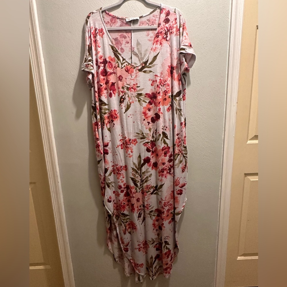 Floral maxi dress